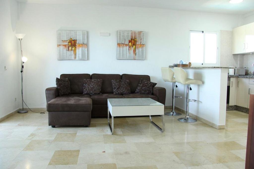 Apartamento Rio Mar マルベーリャ エクステリア 写真