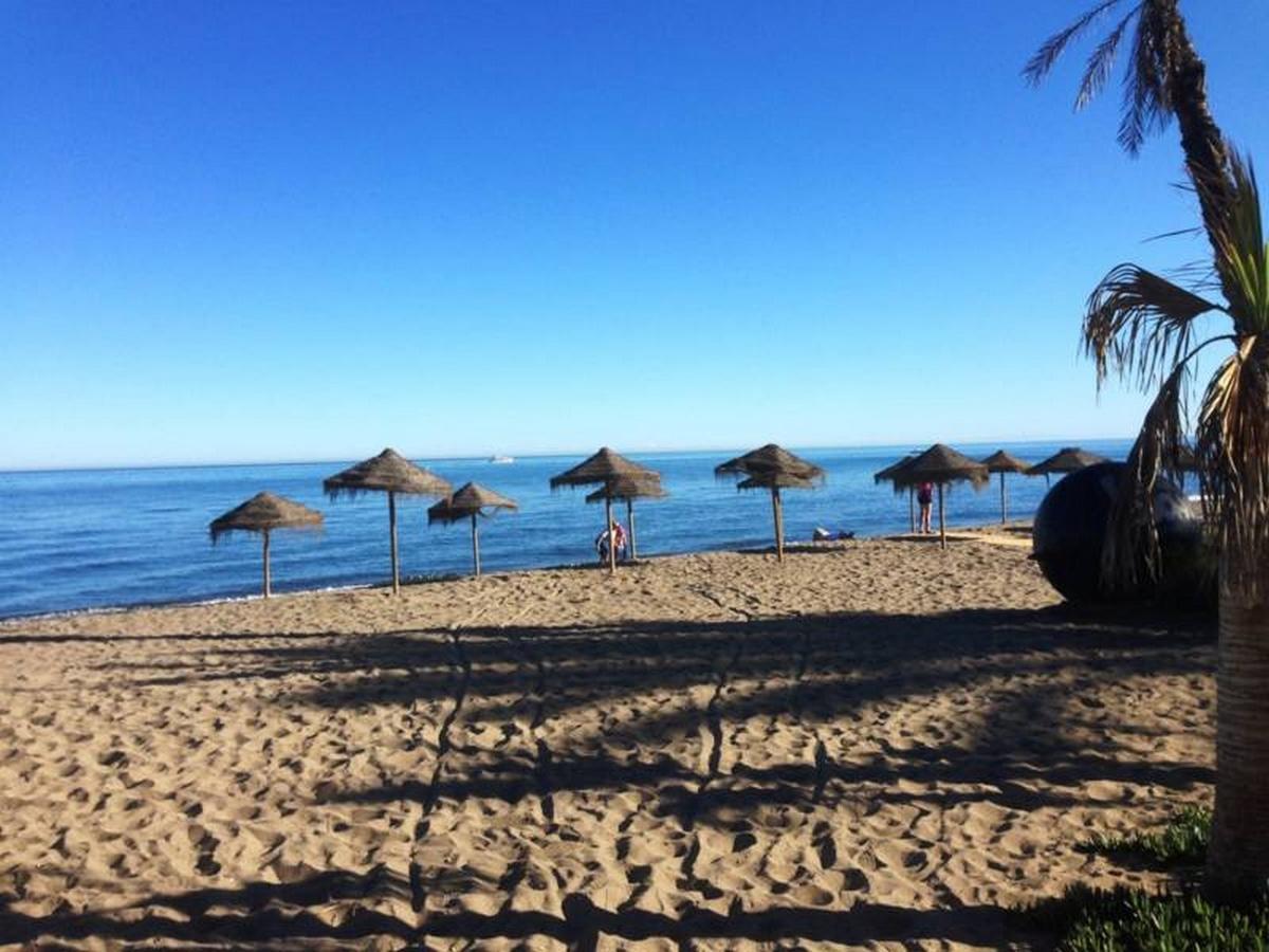 Apartamento Rio Mar マルベーリャ エクステリア 写真